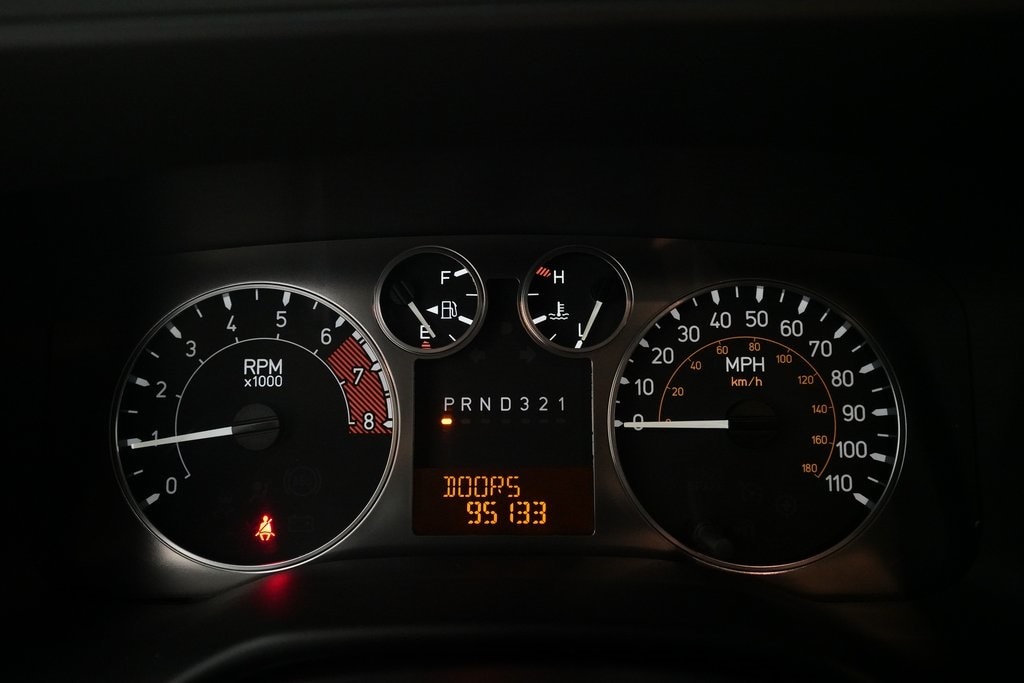 Used 2006 Hummer H3 Base with VIN 5GTDN136668132322 for sale in Kentwood, MI