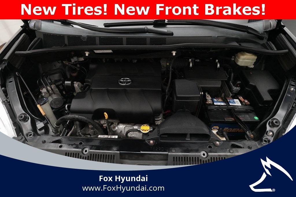 Used 2015 Toyota Sienna XLE Van