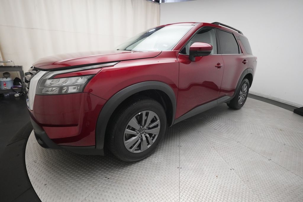 Used 2024 Nissan Pathfinder SV SUV