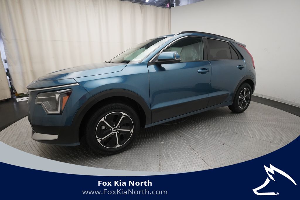 2024 Kia Niro EX HEV's photo