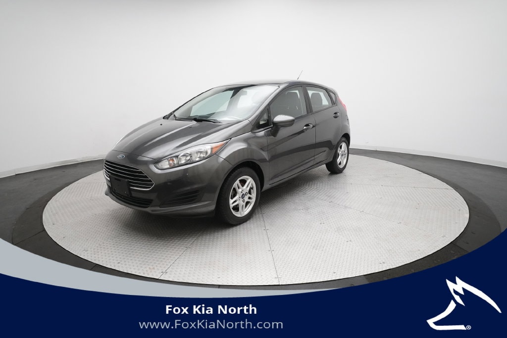 Used 2017 Ford Fiesta SE with VIN 3FADP4EJ8HM169798 for sale in Grand Rapids, MI