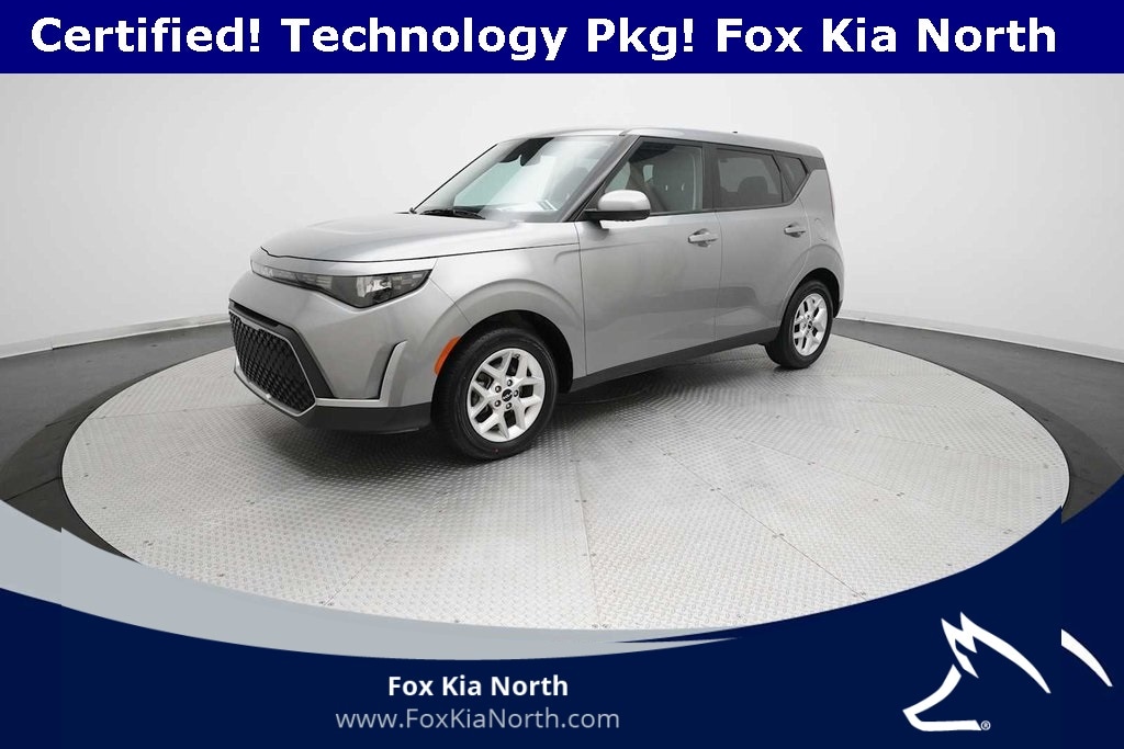 2024 Kia Soul LX's photo