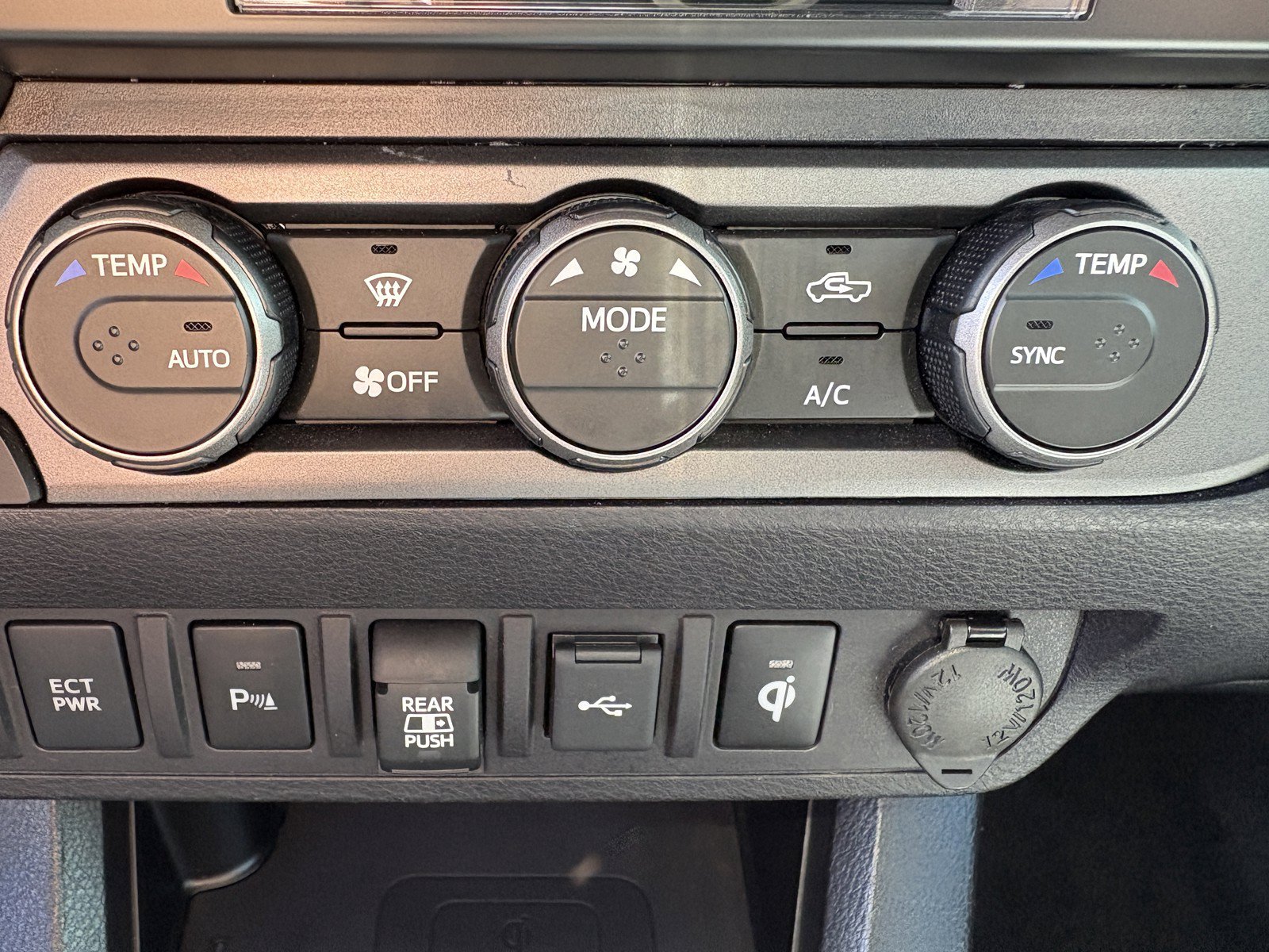 2021 Toyota Tacoma TRD Off Road - Photo 27
