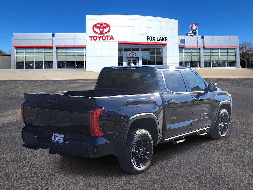 New 2026 Toyota Tundra SR5 SR5 CREWMAX 5.5