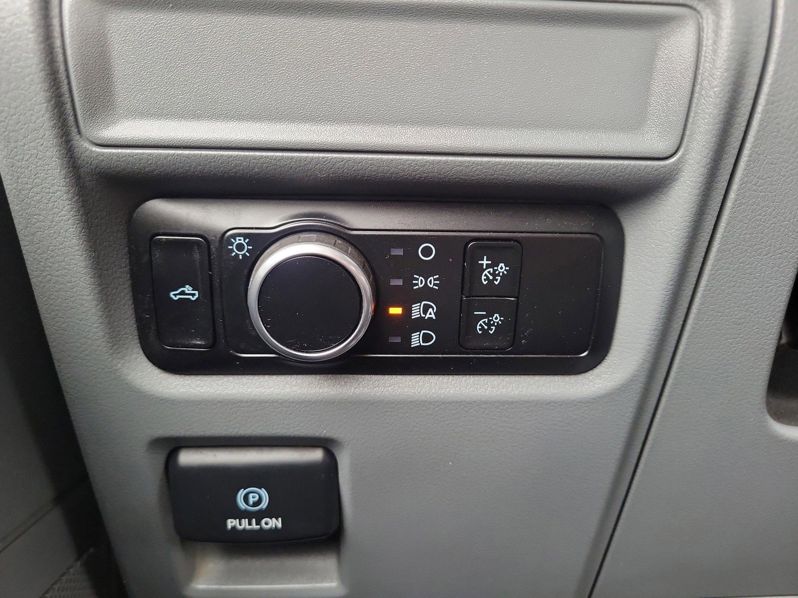 2023 Ford F-150 XL - Photo 29