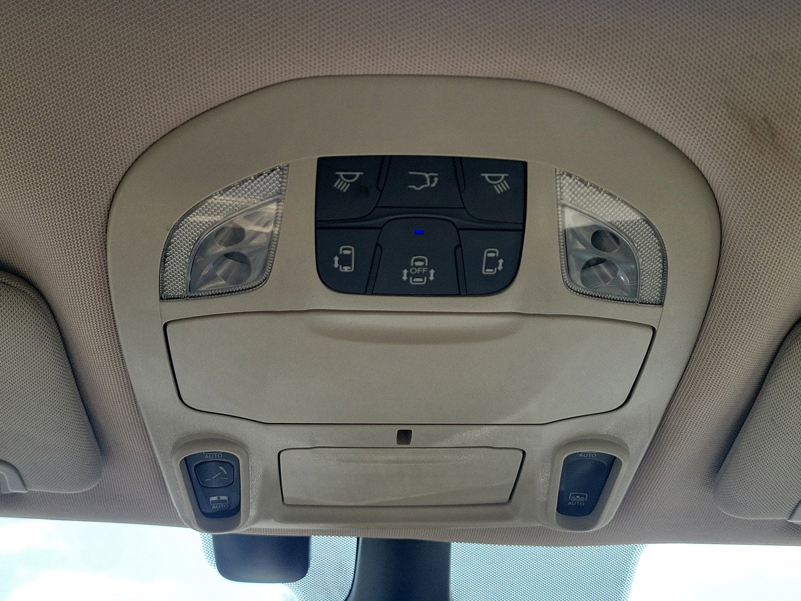 2021 Chrysler Pacifica Limited - Photo 36