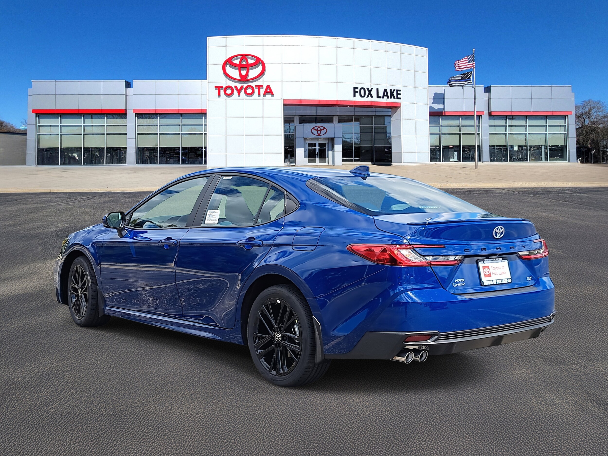 2025 Toyota Camry SE photo 4