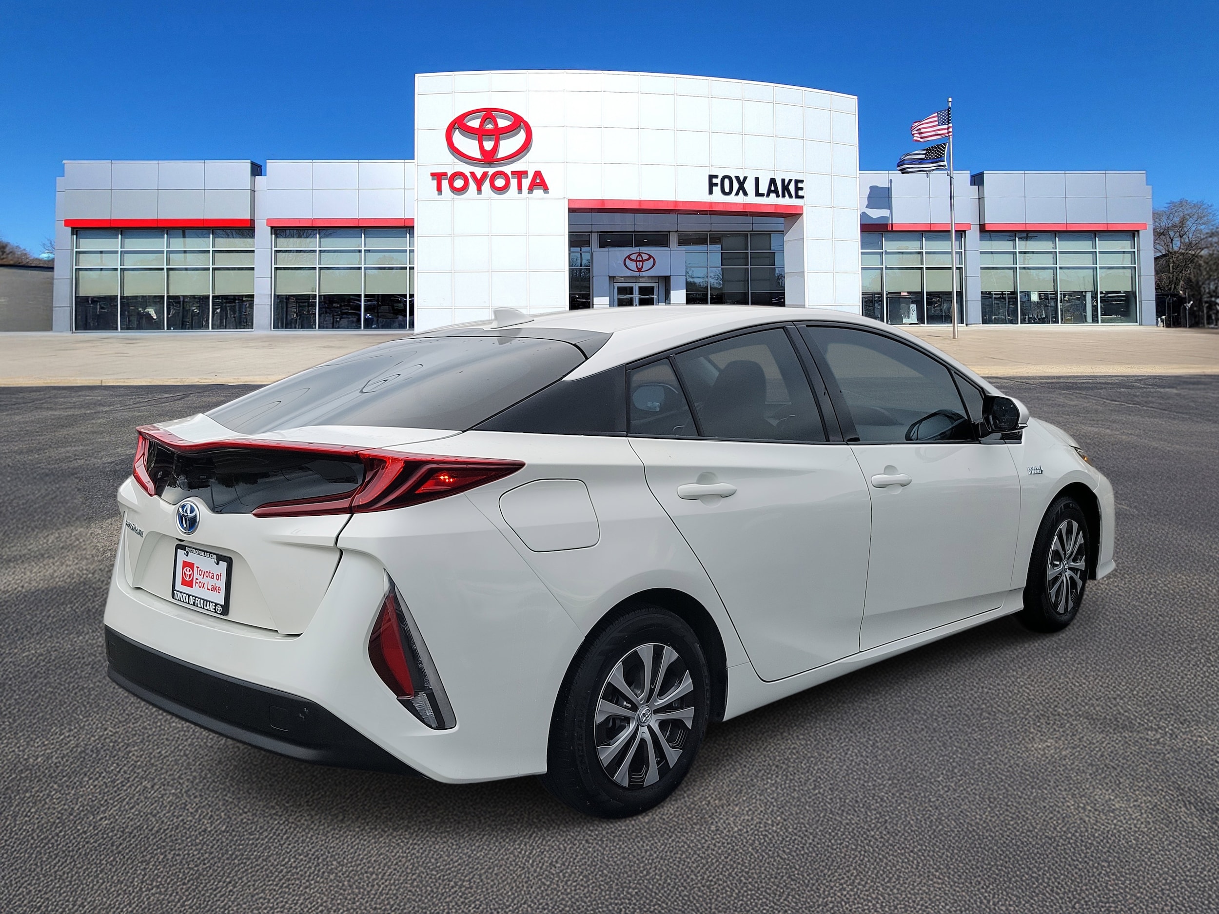 2019 Toyota Prius Prime Plus Premium Advanced photo 3