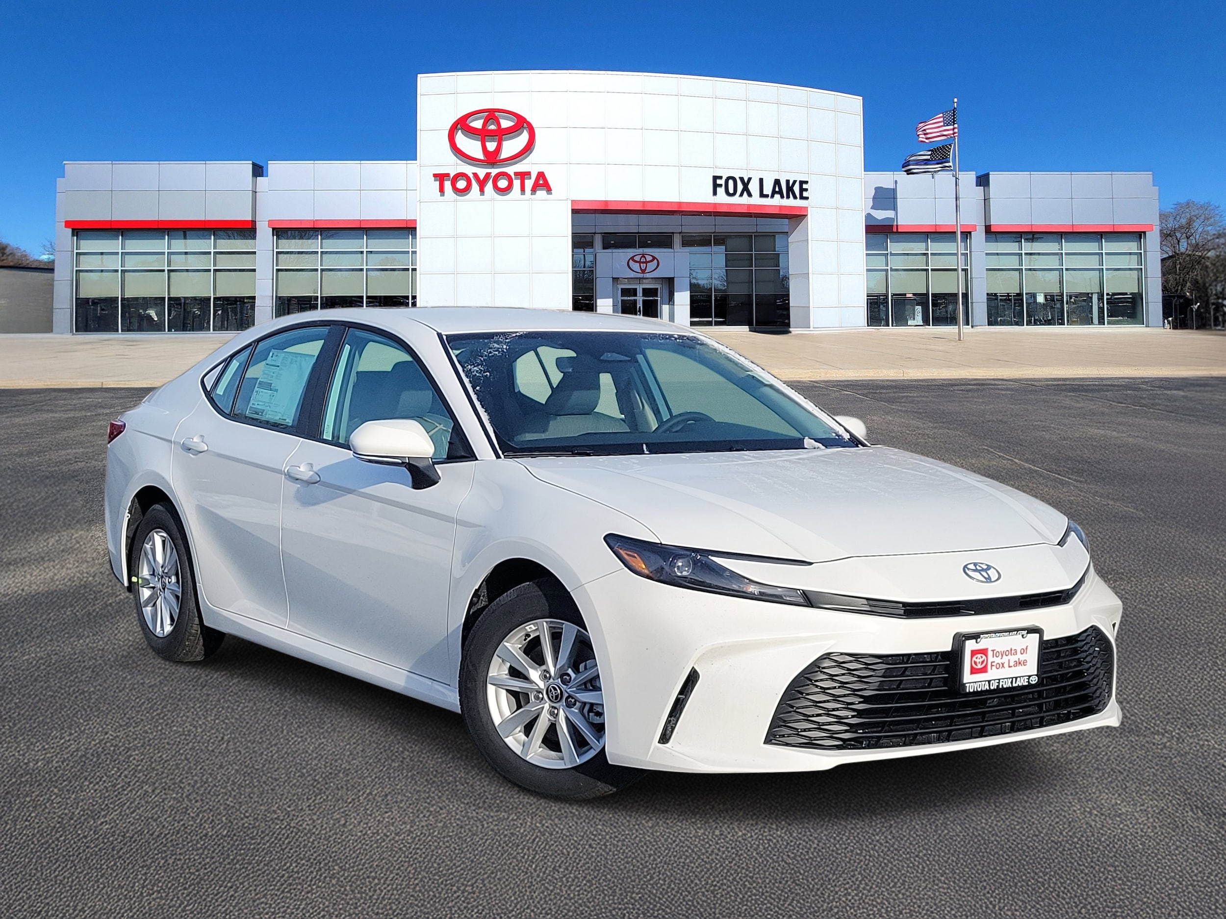 2026 Toyota Camry LE's photo