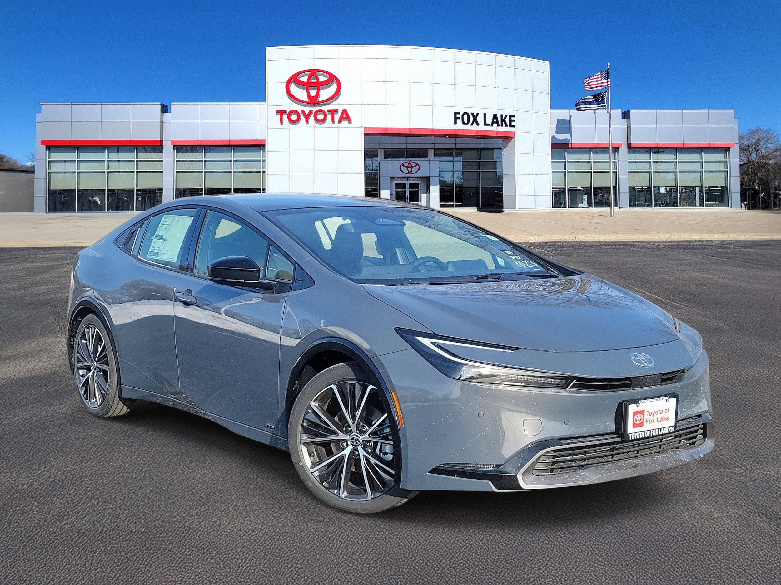 2026 Toyota Prius XLE's photo