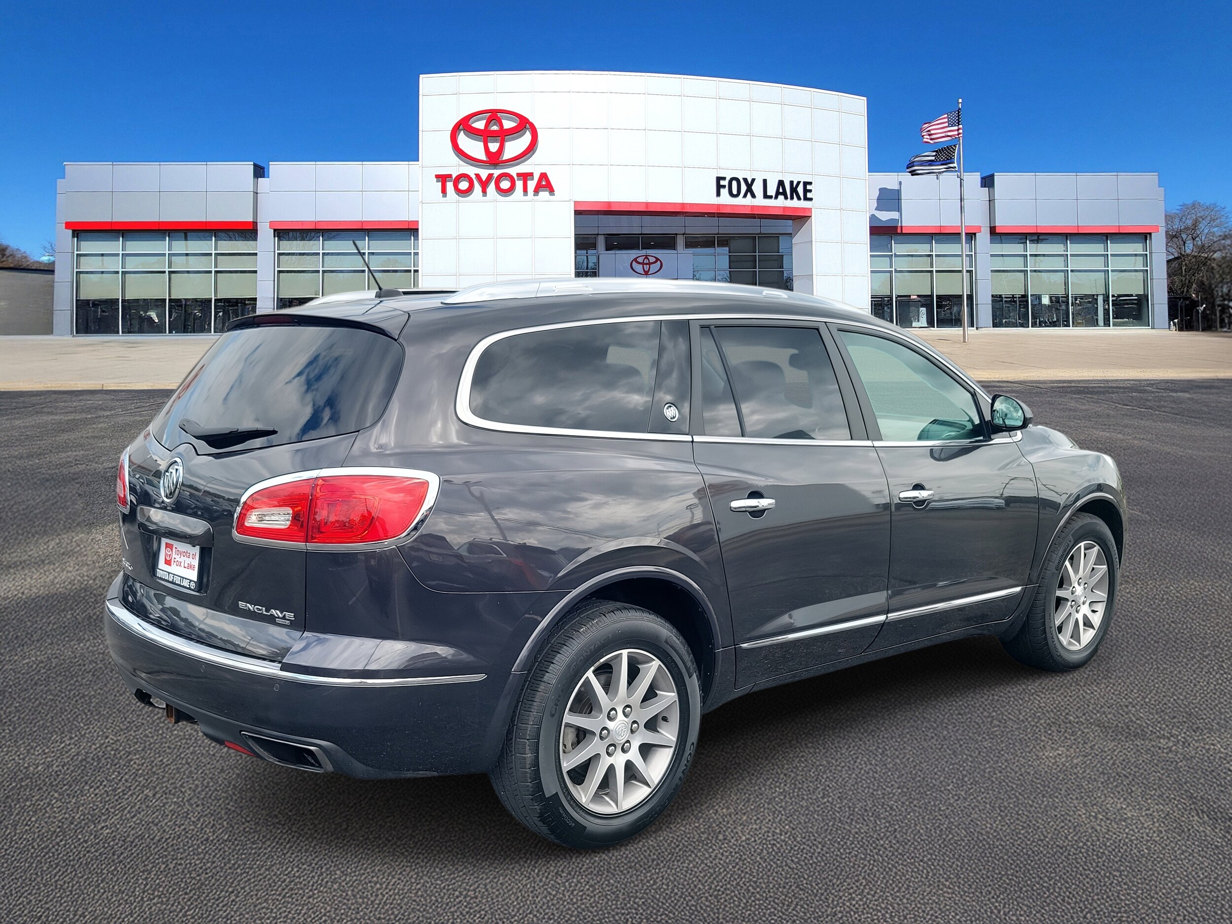 2014 Buick Enclave Leather photo 3