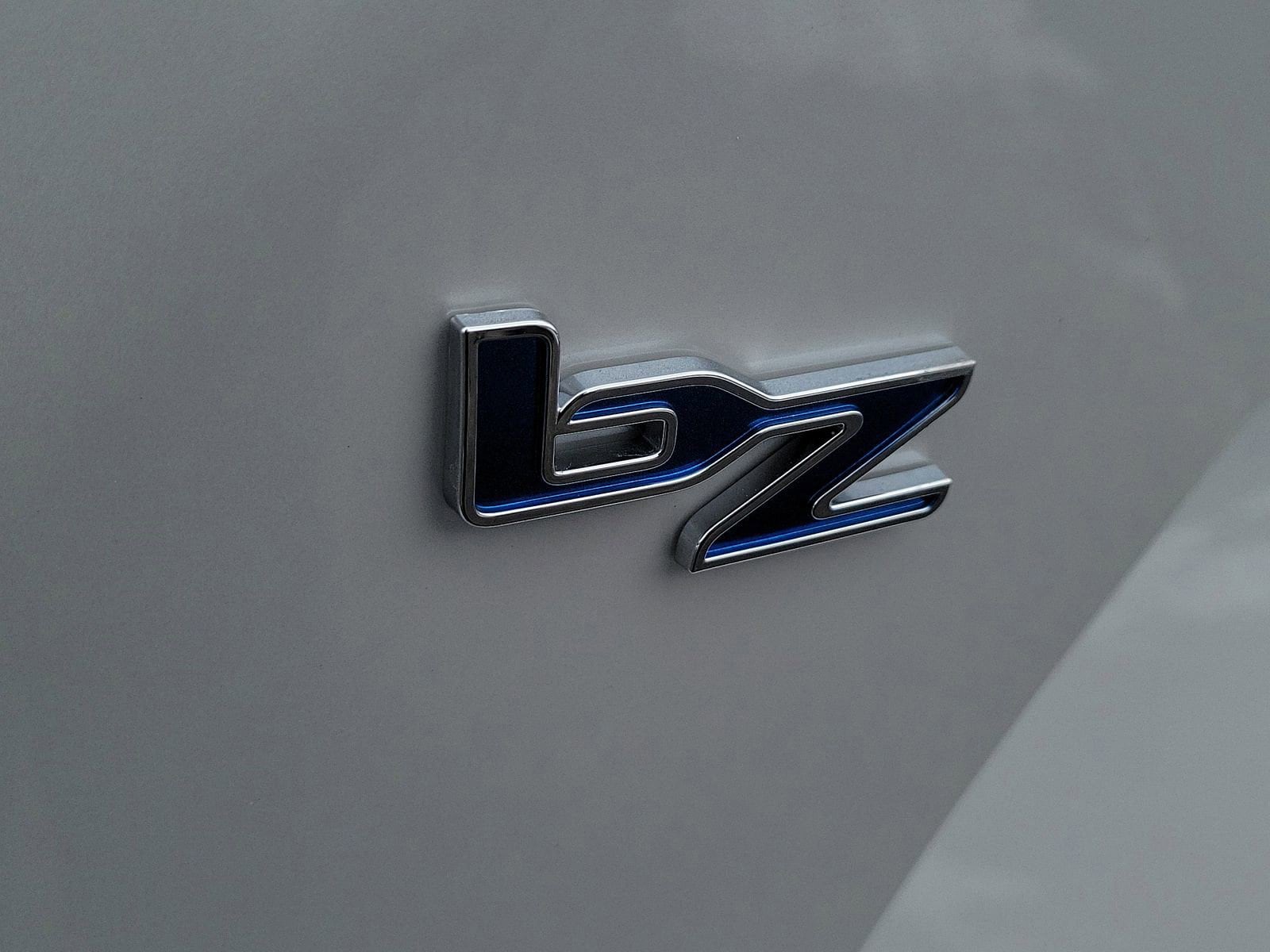 2026 Toyota bZ XLE - Photo 7