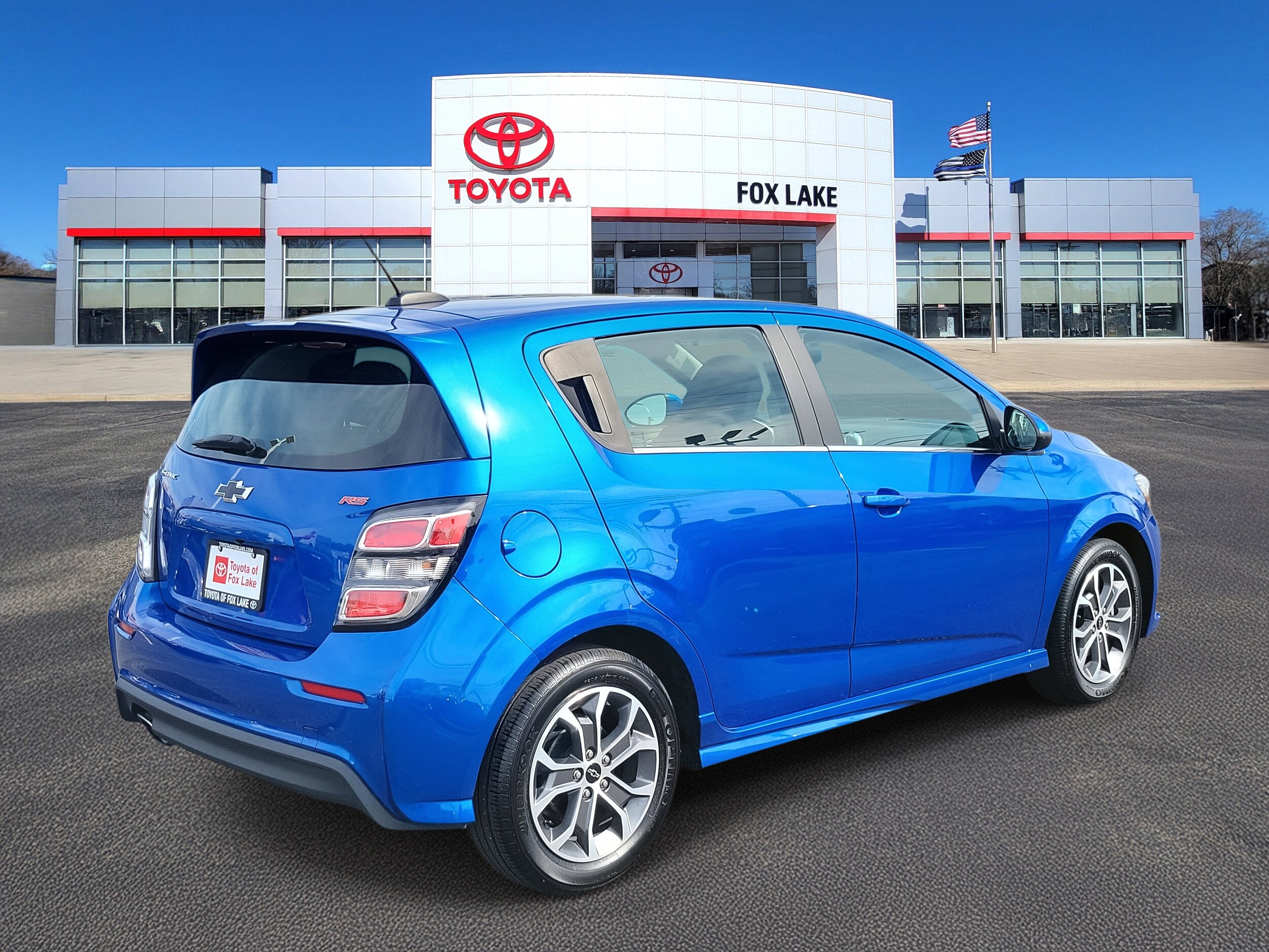 2019 Chevrolet Sonic LT photo 3
