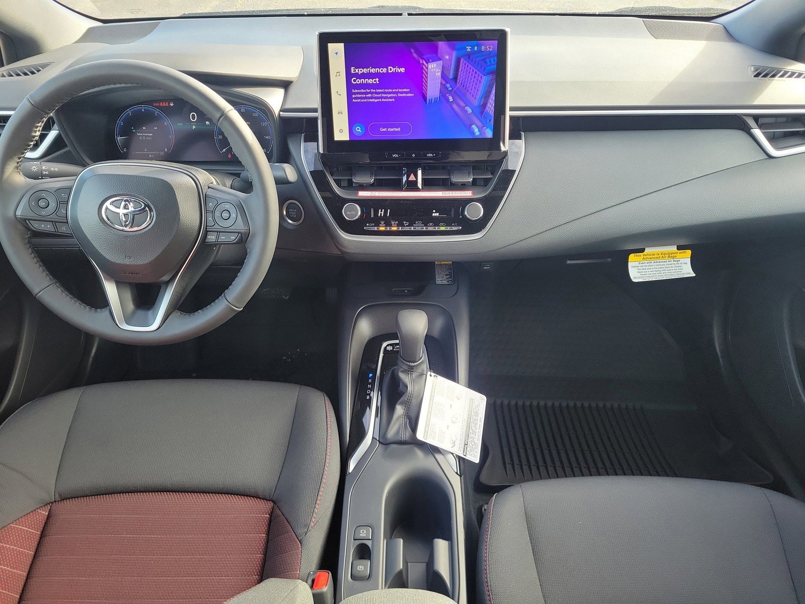 2026 Toyota Corolla SE - Photo 9