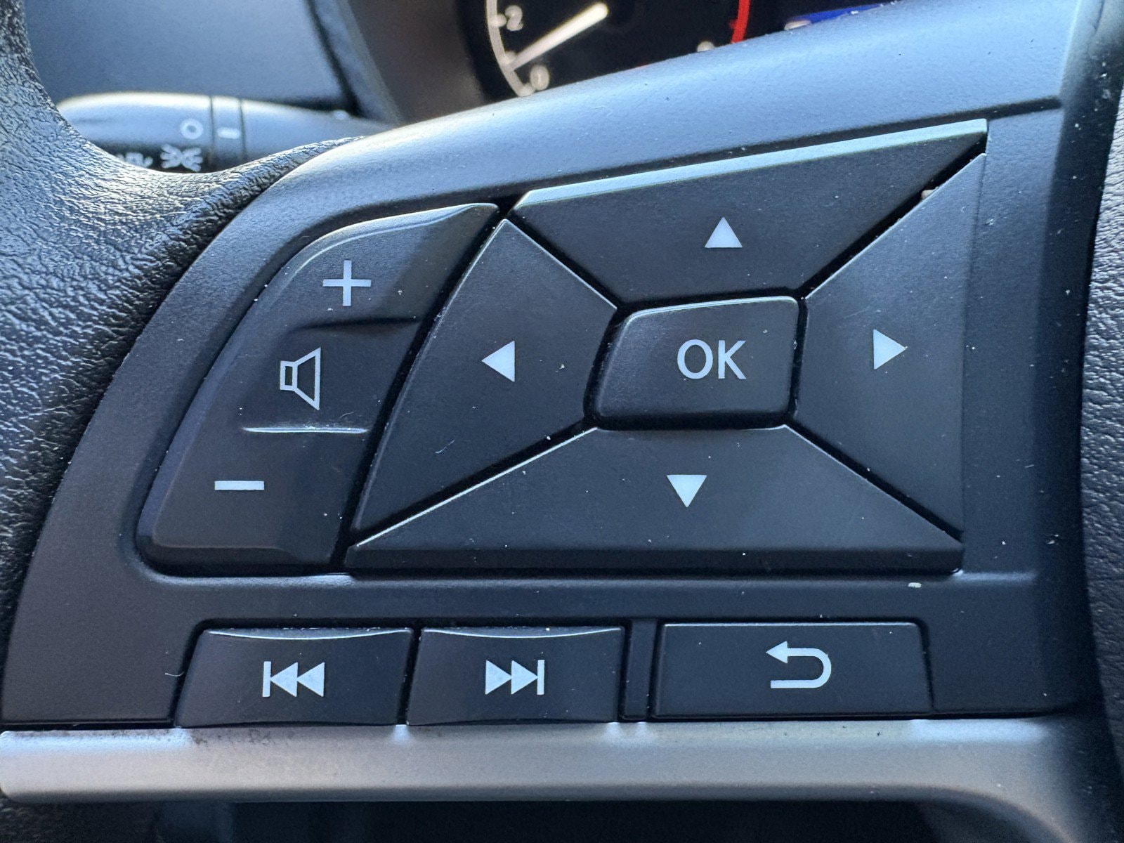 2022 Nissan Altima S - Photo 16
