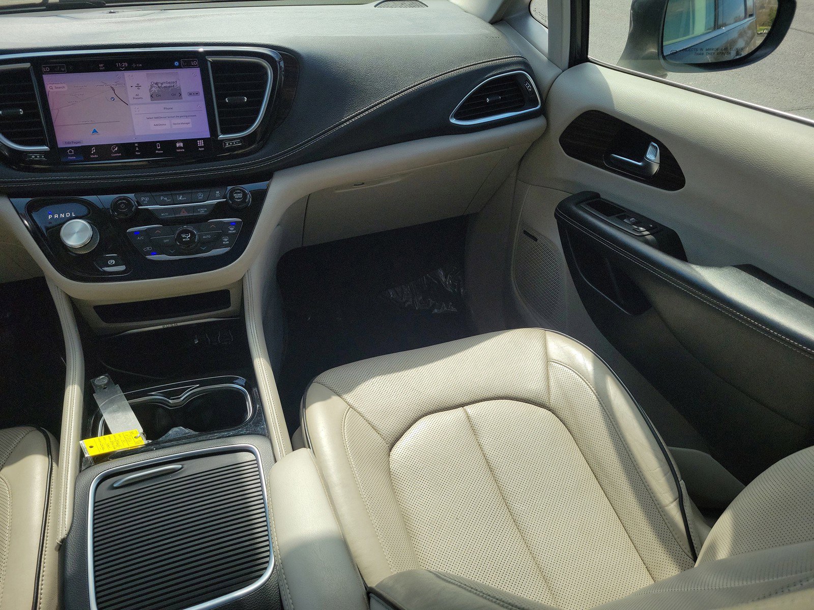 2021 Chrysler Pacifica Limited - Photo 17