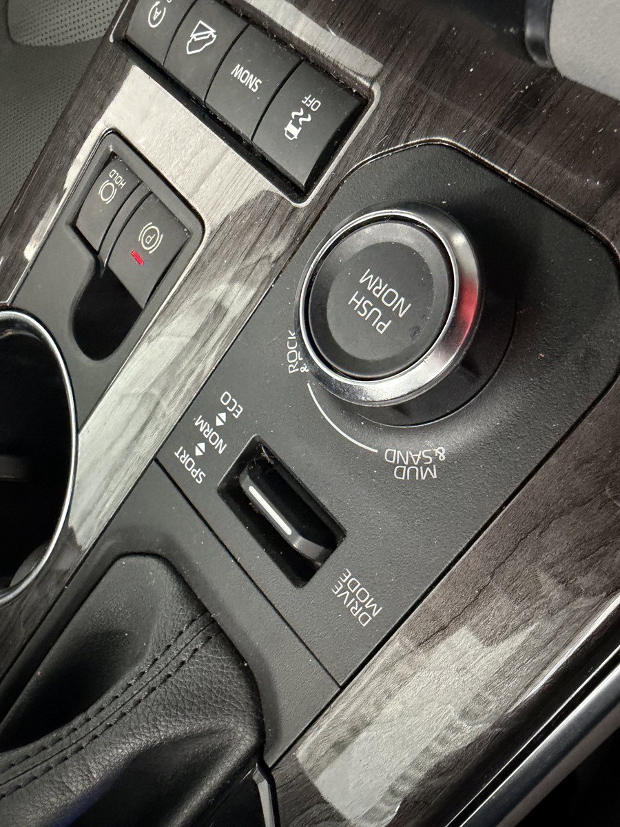 2021 Toyota Highlander Platinum - Photo 24