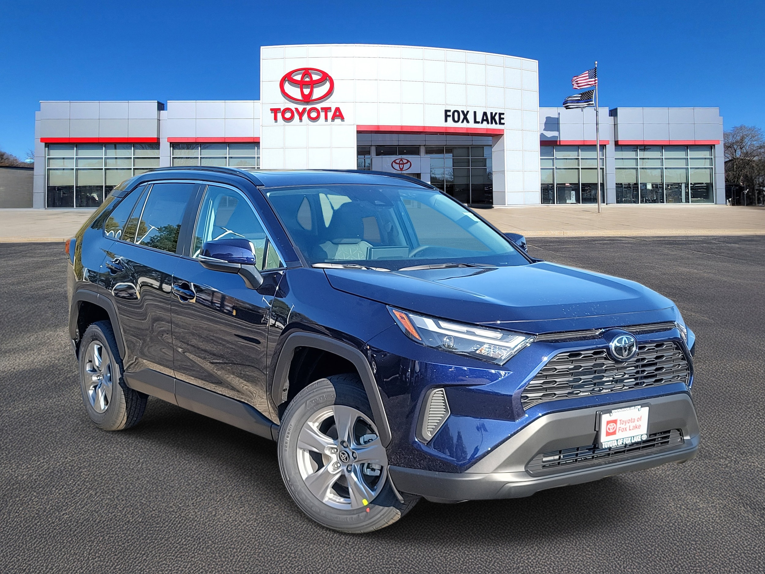 2025 Toyota RAV4 XLE's photo