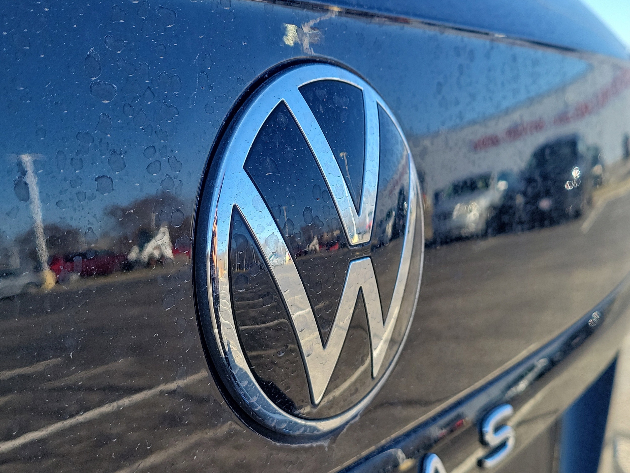 2023 Volkswagen Atlas Cross Sport SEL R-Line Black - Photo 6