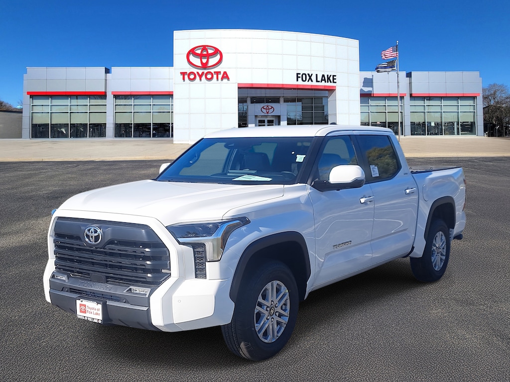 New 2026 Toyota Tundra SR5 SR5 CREWMAX 5.5