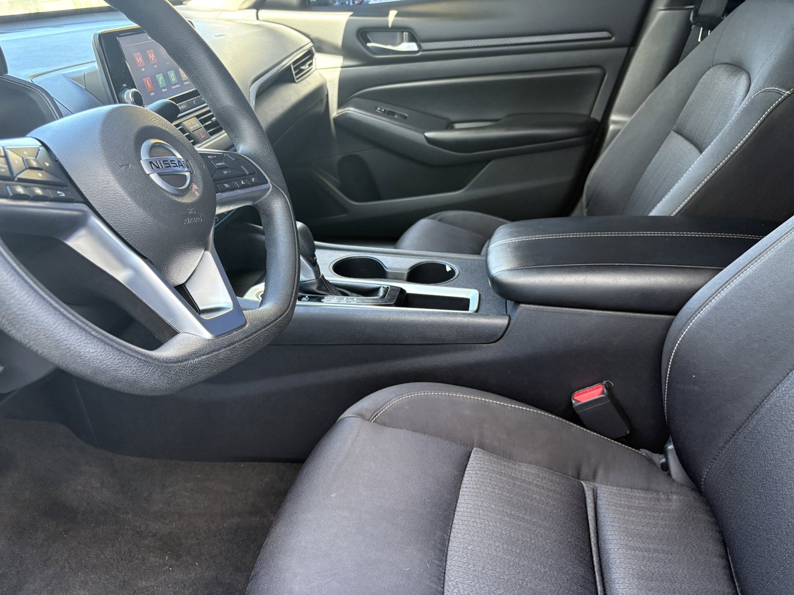 2022 Nissan Altima S - Photo 14
