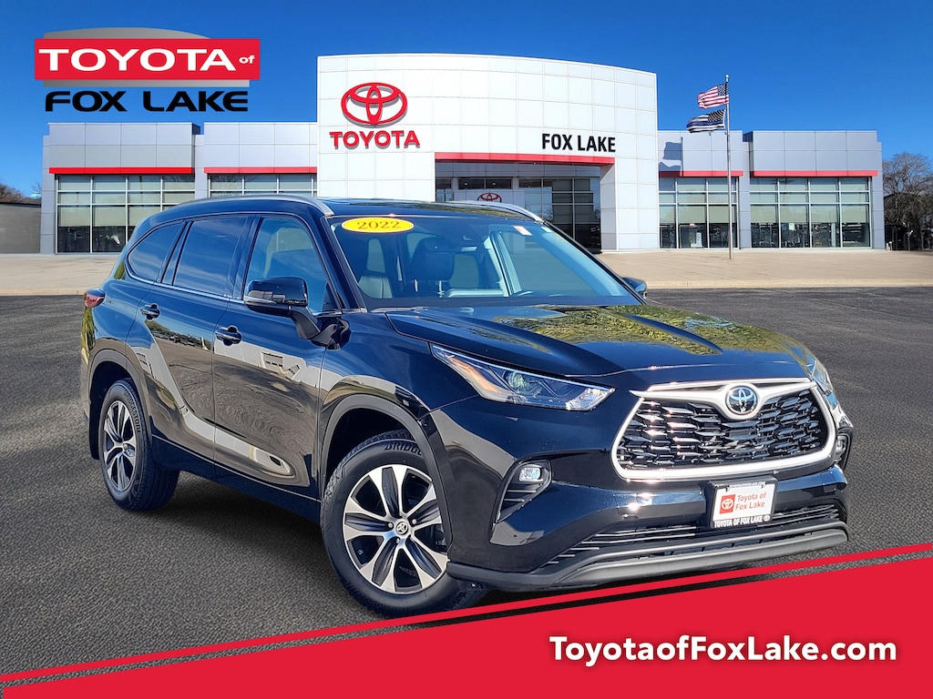 Used 2022 Toyota Highlander XLE Sport Utility