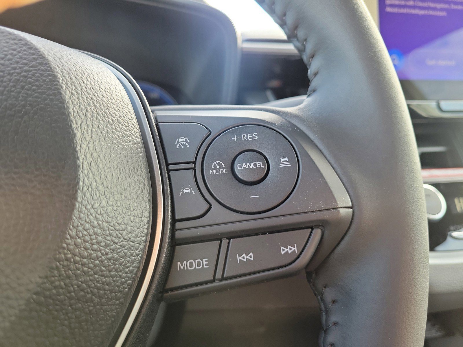 2026 Toyota Corolla SE - Photo 20