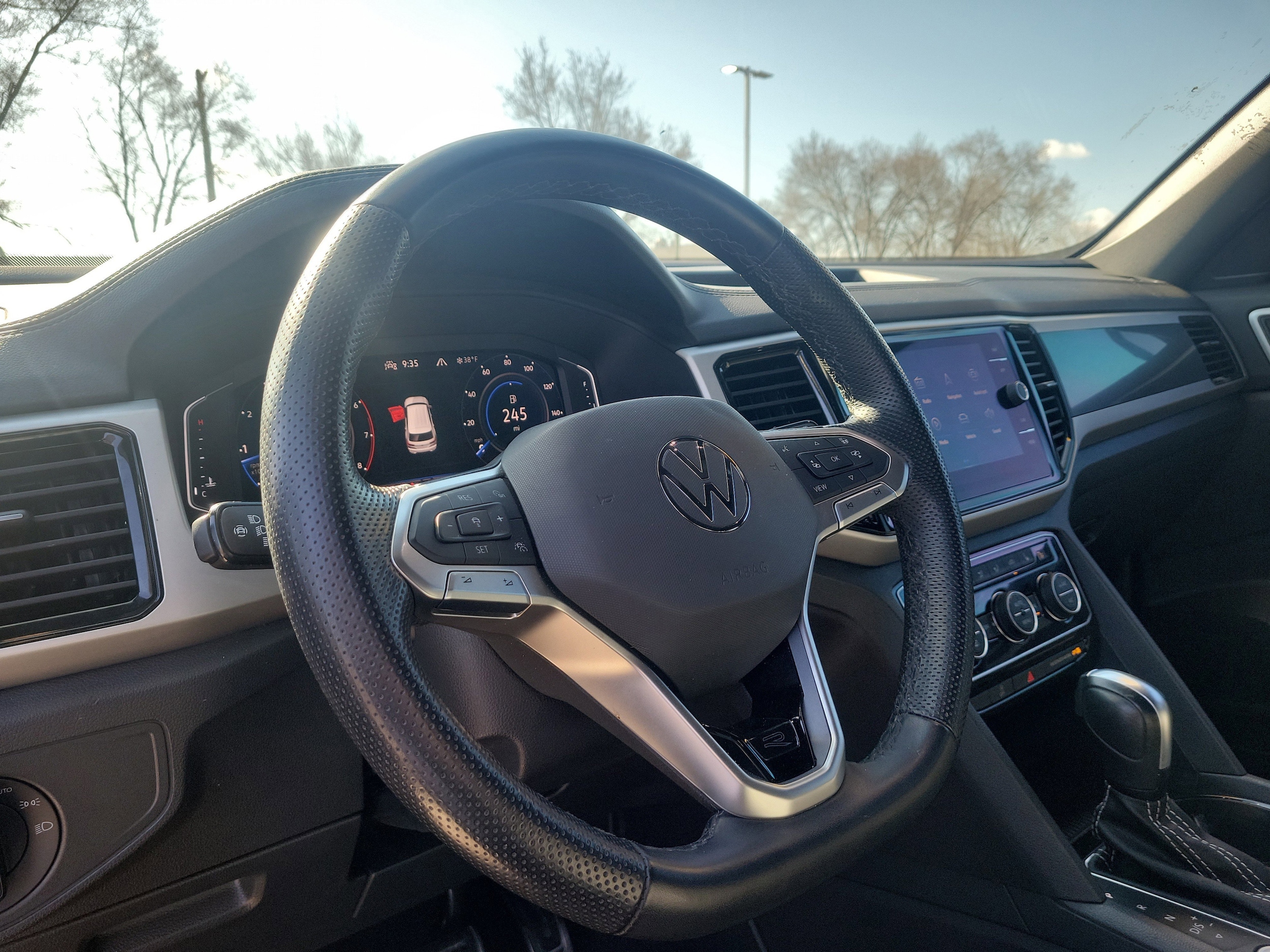 2023 Volkswagen Atlas Cross Sport SEL R-Line Black - Photo 16