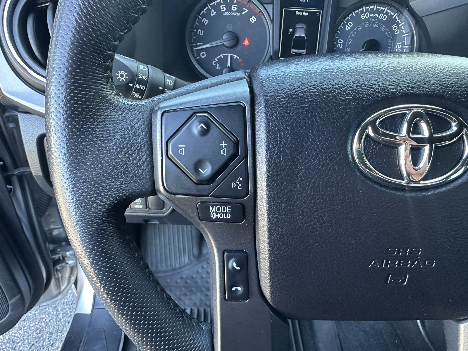 2021 Toyota Tacoma TRD Off Road - Photo 14