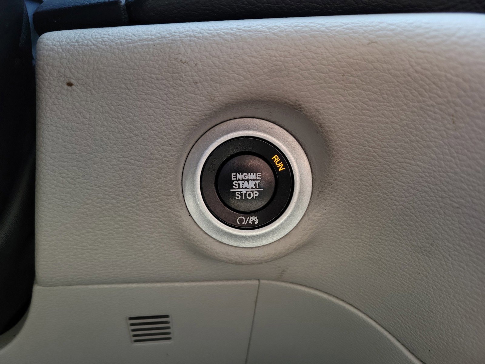 2021 Chrysler Pacifica Limited - Photo 29