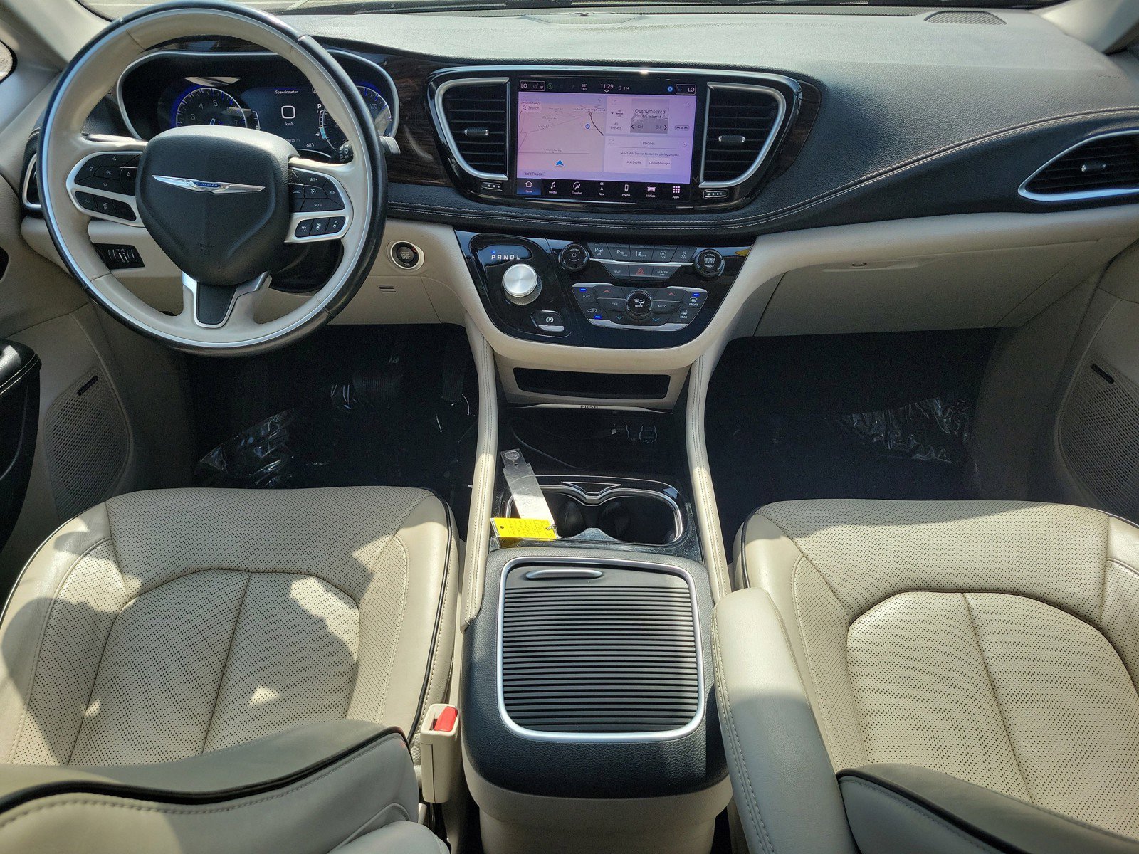 2021 Chrysler Pacifica Limited - Photo 15