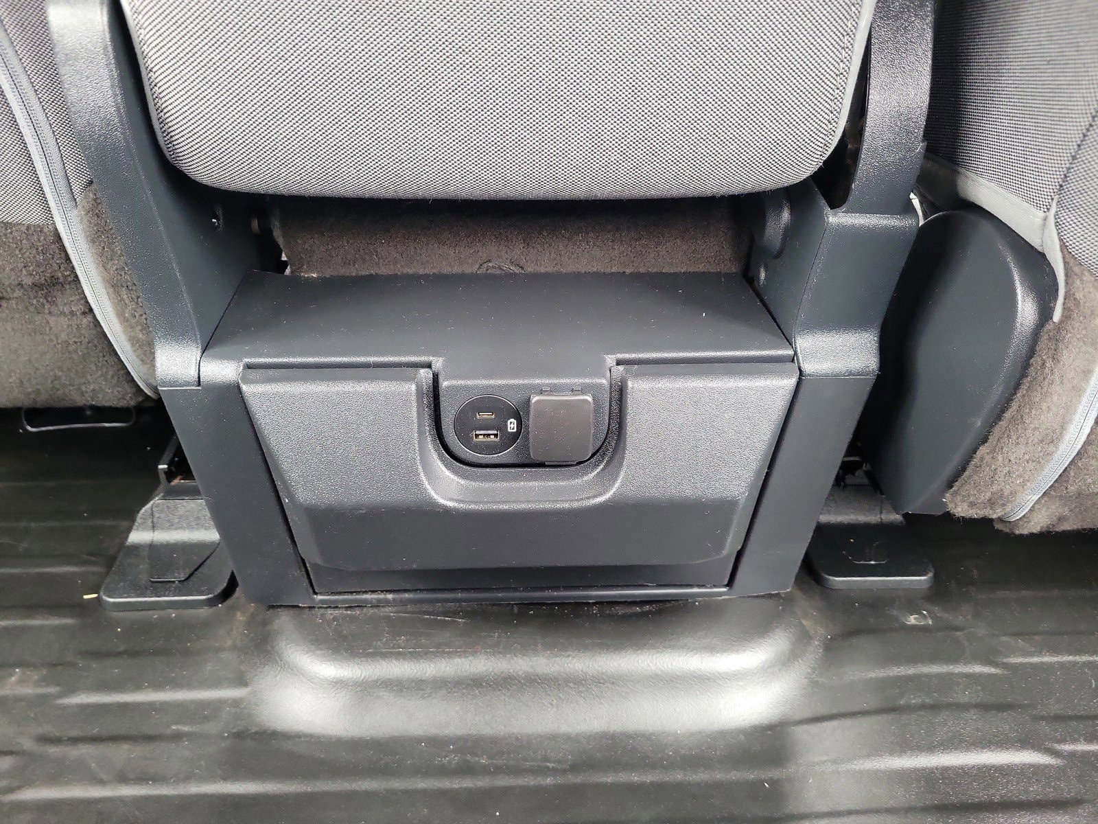 2023 Ford F-150 XL - Photo 18