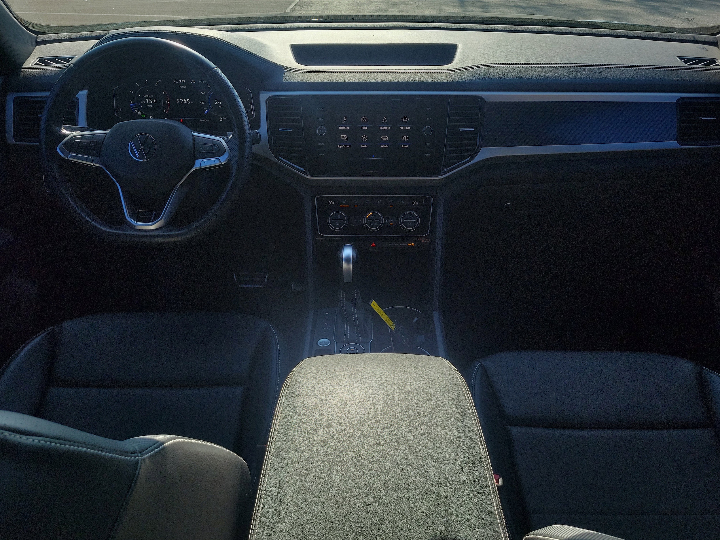 2023 Volkswagen Atlas Cross Sport SEL R-Line Black - Photo 13