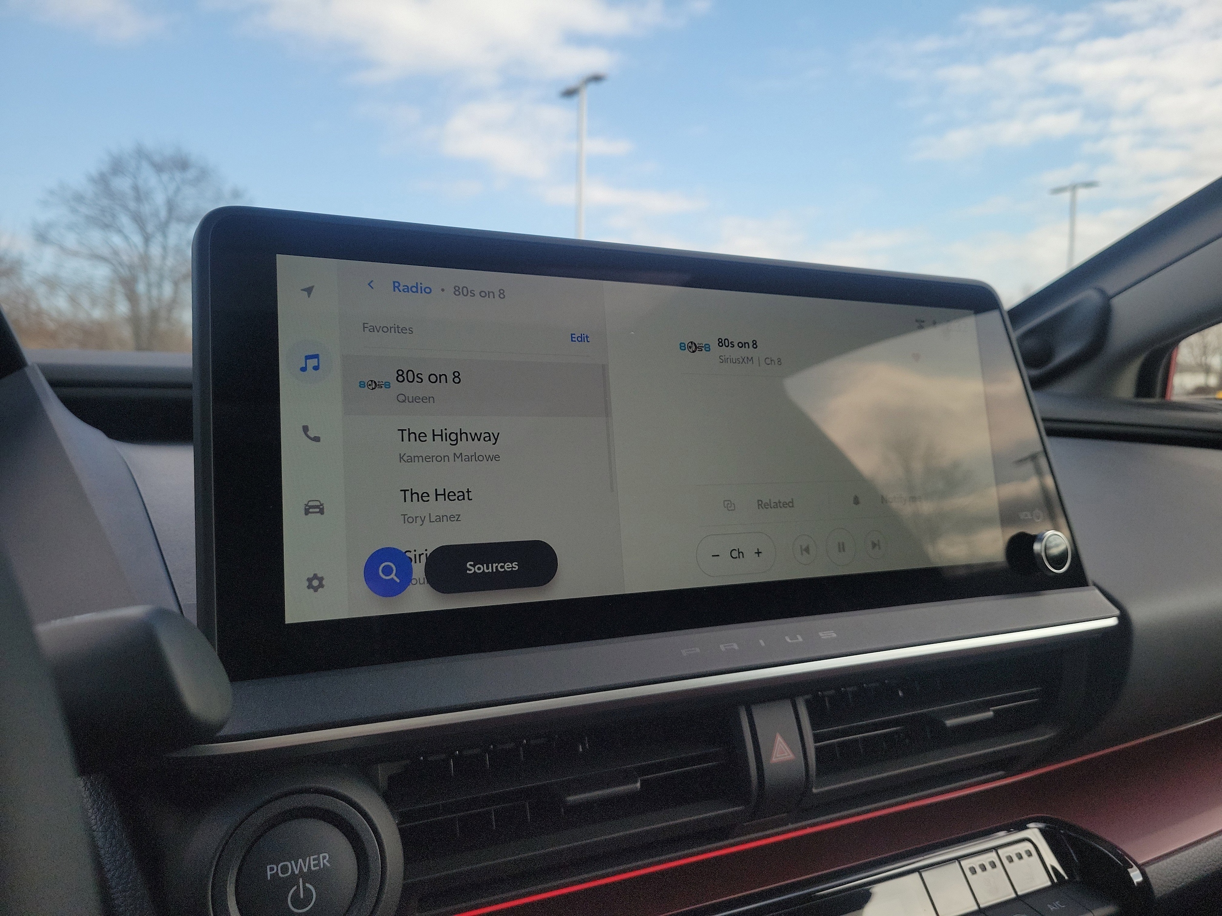 2026 Toyota Prius Plug-in Hybrid XSE Premium - Photo 28