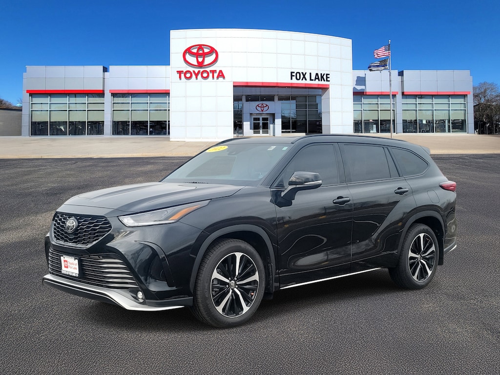 Used 2022 Toyota Highlander XSE Sport Utility