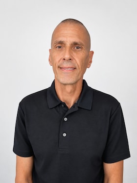 Staff member Brian  from ID_f8767dbf1846