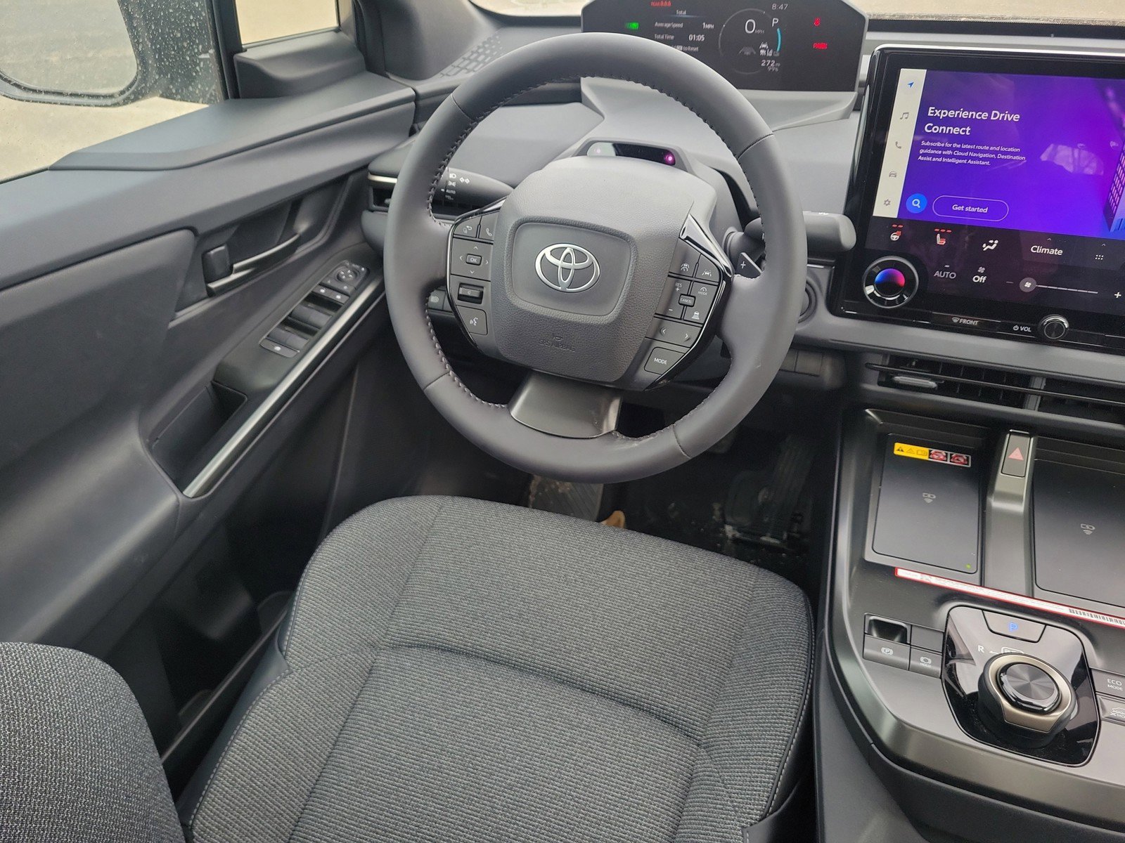 2026 Toyota bZ XLE - Photo 14