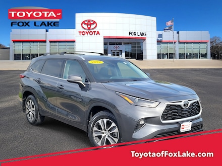 2022 Toyota Highlander XLE Sport Utility
