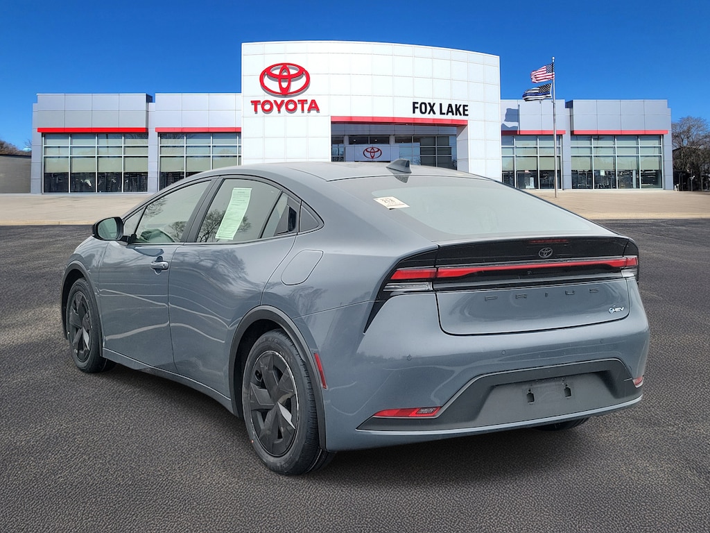 Used 2024 Toyota Prius LE Hatchback