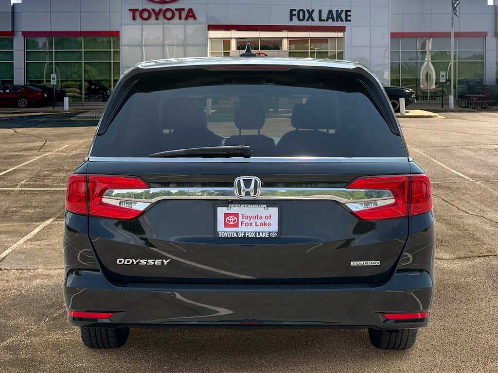 Used 2018 Honda Odyssey Touring Mini-van, Passenger