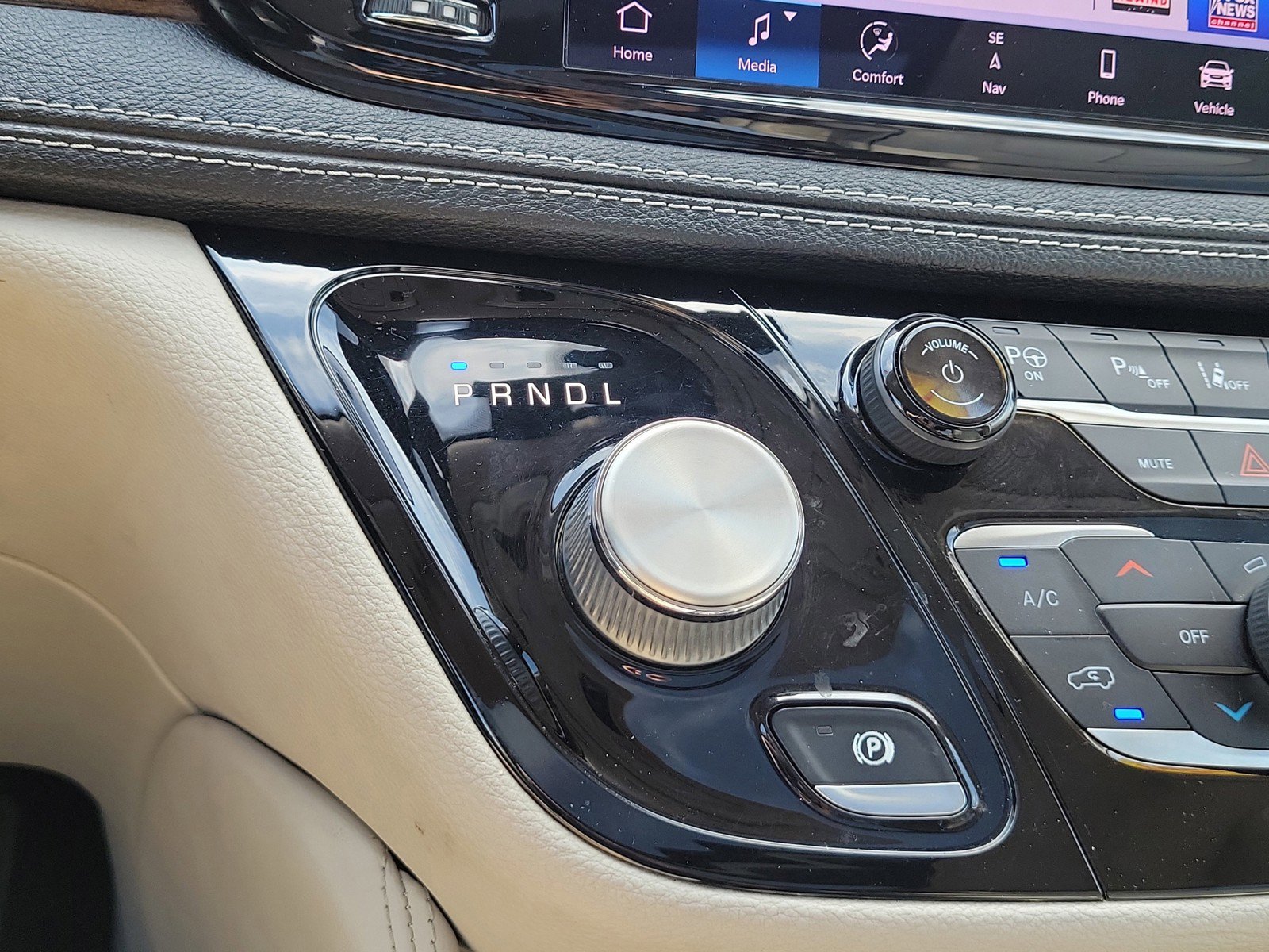 2021 Chrysler Pacifica Limited - Photo 35