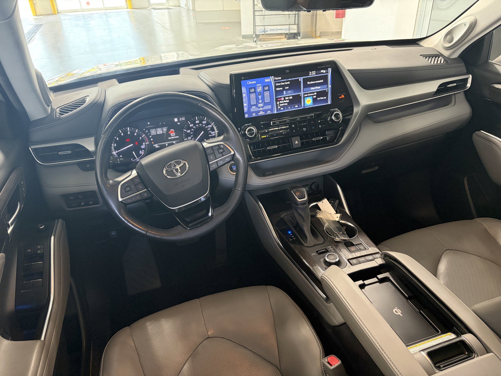 2021 Toyota Highlander Platinum - Photo 10