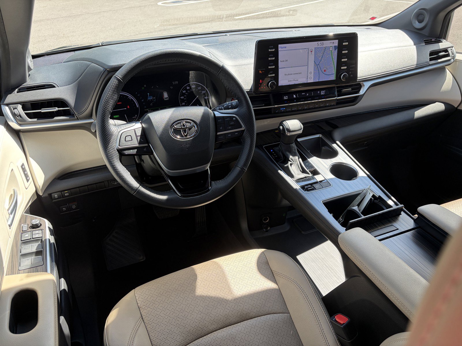 2023 Toyota Sienna Limited - Photo 11