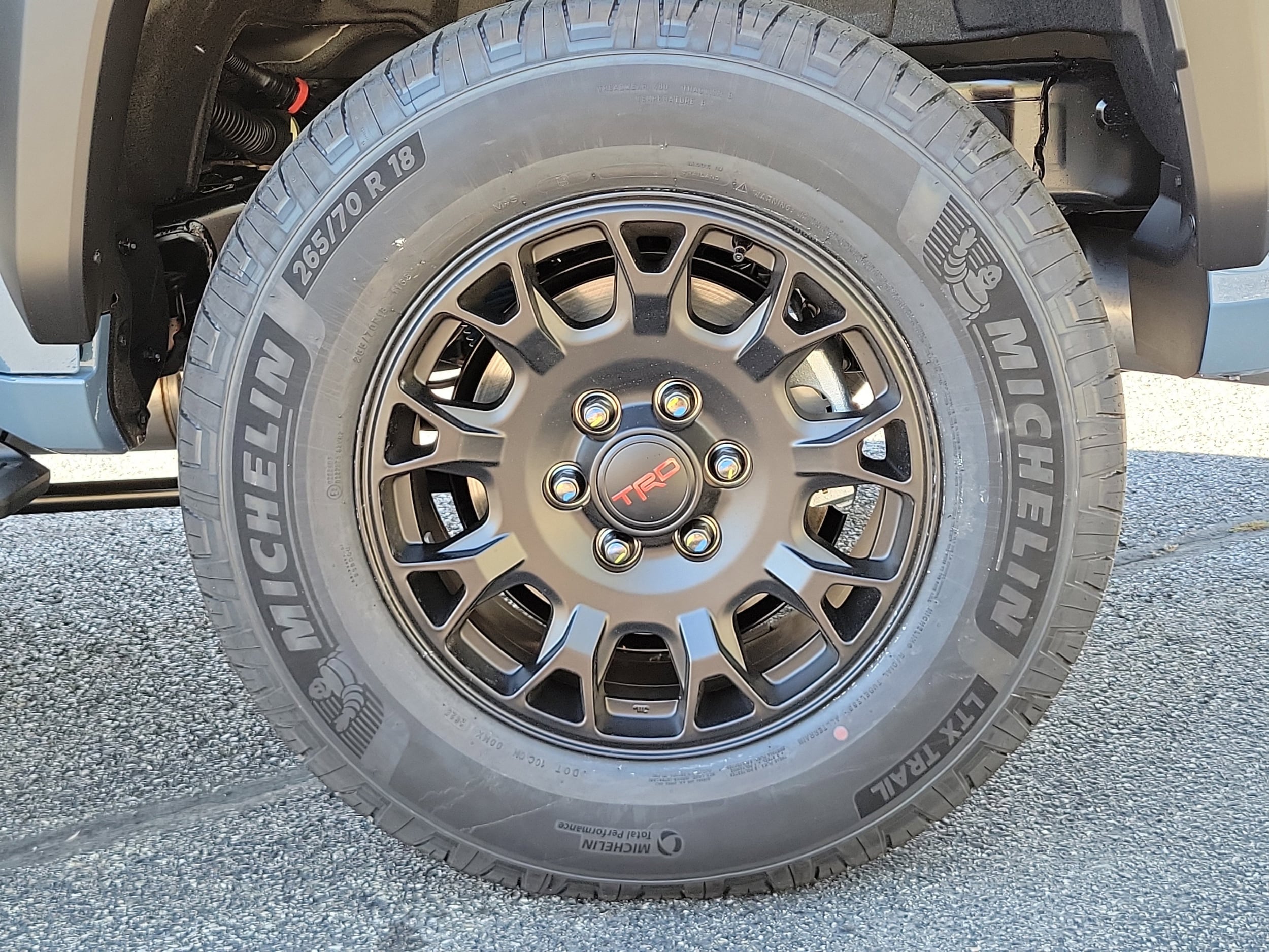 2025 Toyota 4Runner TRD Off-Road - Photo 30