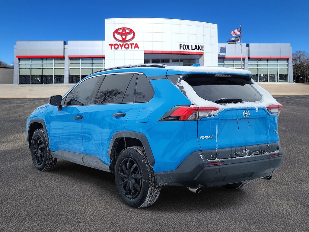 Used 2020 Toyota RAV4 LE Sport Utility