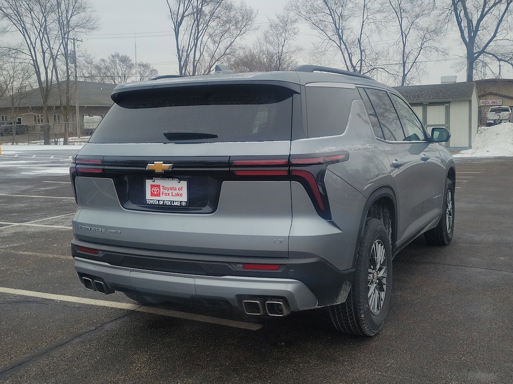 Used 2024 Chevrolet Traverse LT Sport Utility