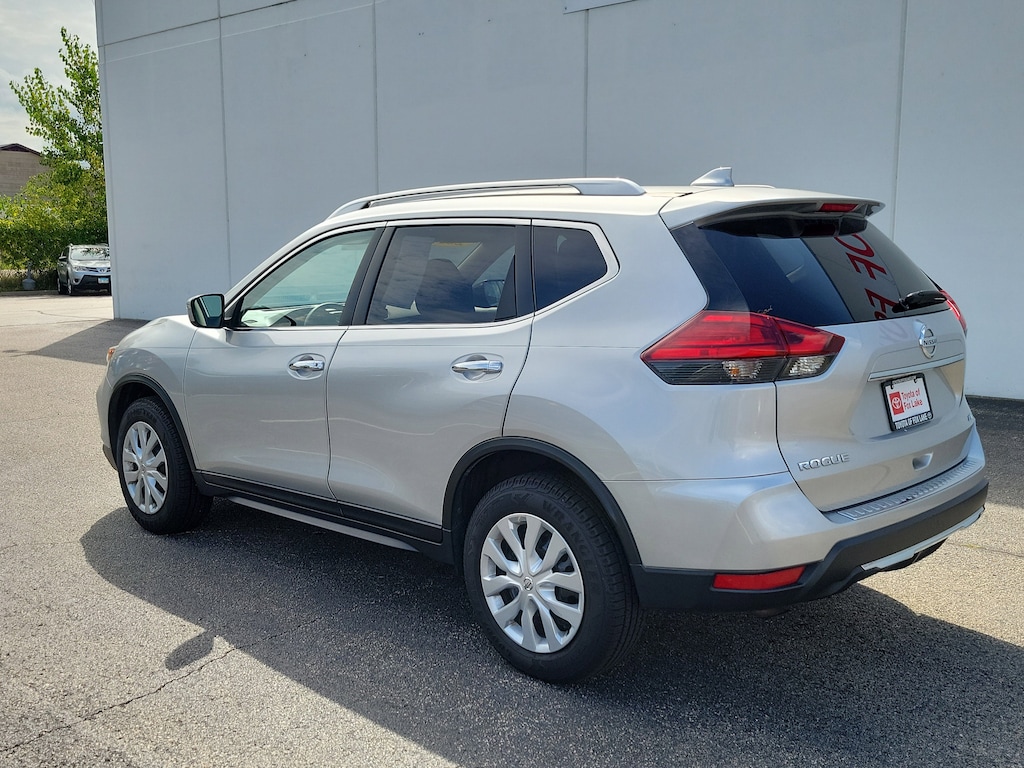 Used 2017 Nissan Rogue S Sport Utility