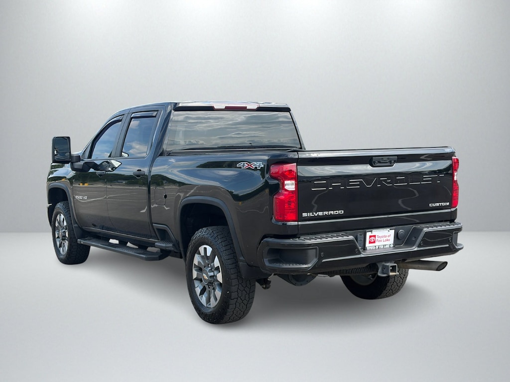 Used 2024 Chevrolet Silverado 2500HD Custom Truck