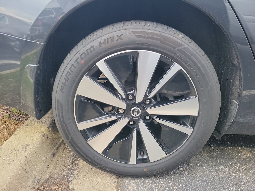 Used 2020 Nissan Altima 2.5 SL Car