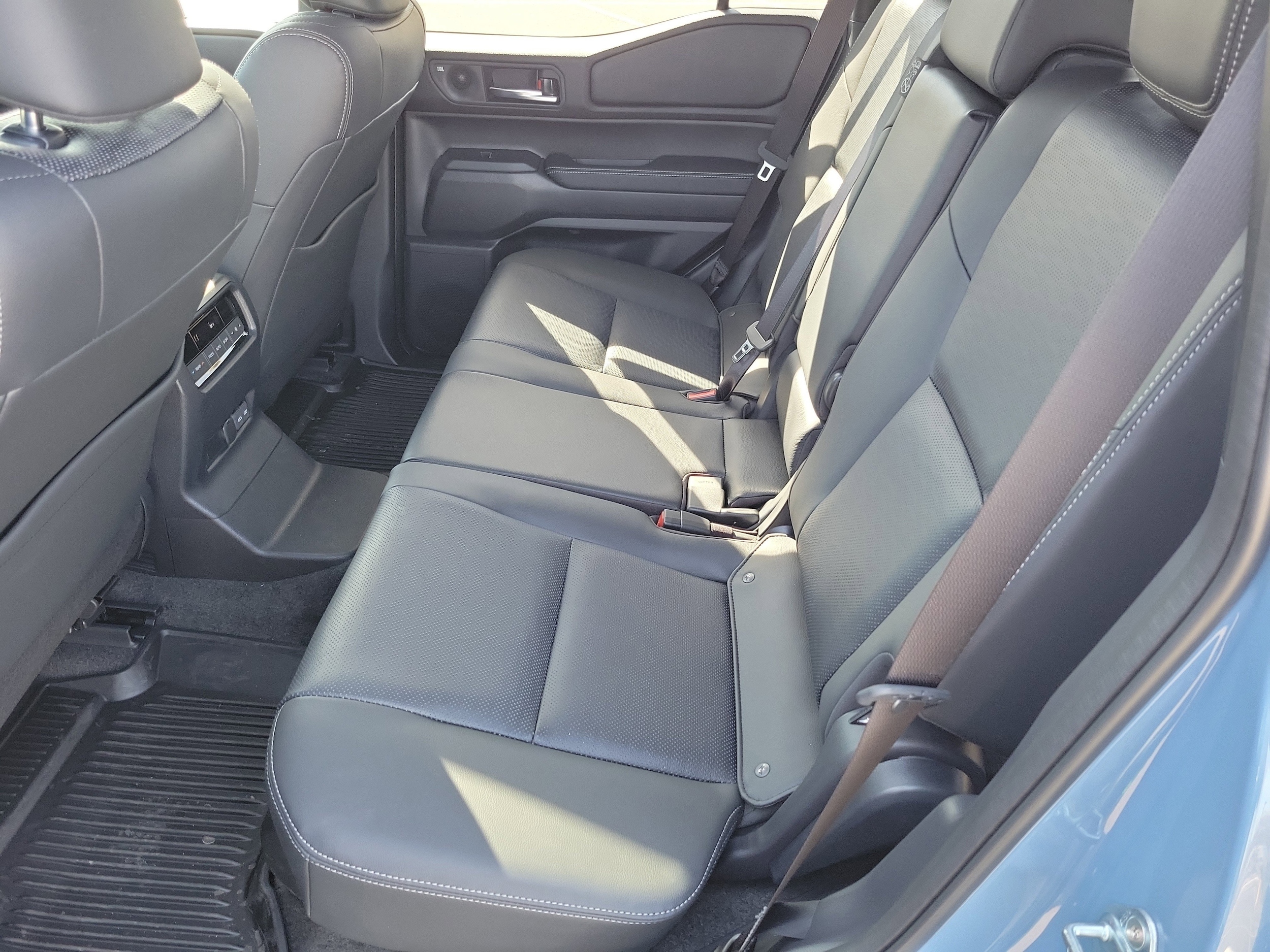 2026 Toyota Land Cruiser Land Cruiser 1958 - Photo 13